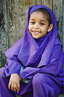 girl-in-purple_kenya-2007-by-norman-stephenson