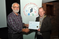 IPF President, Dom Reddin presenting an Honourable Mention Certificate to Dave Cooke